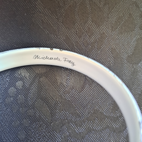 Vintage MICHAELA FREY Enamel Bangle - Picture 4 of 10